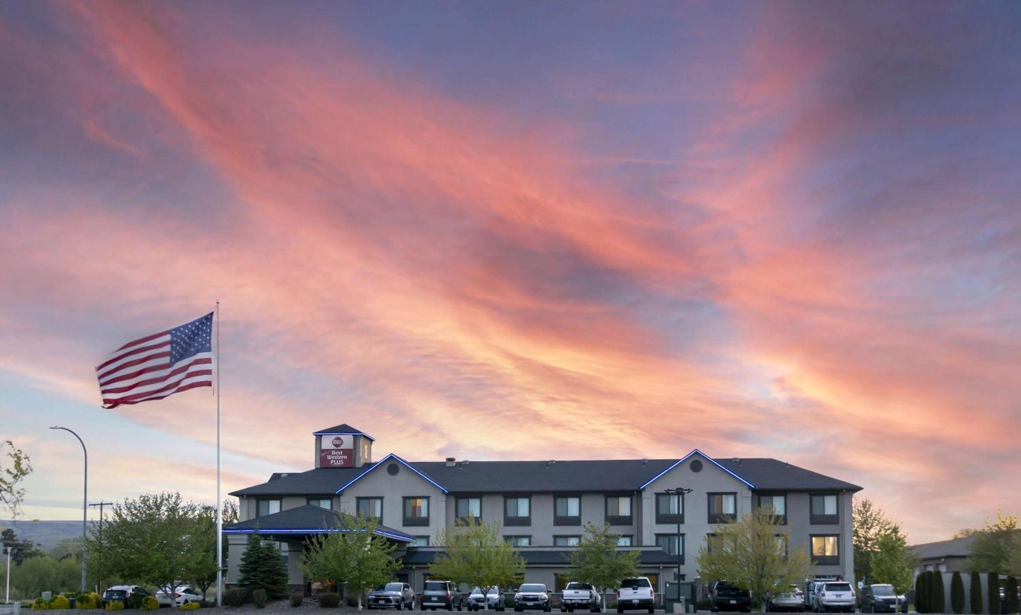 Best Western Plus Ellensburg Hotel Esterno foto